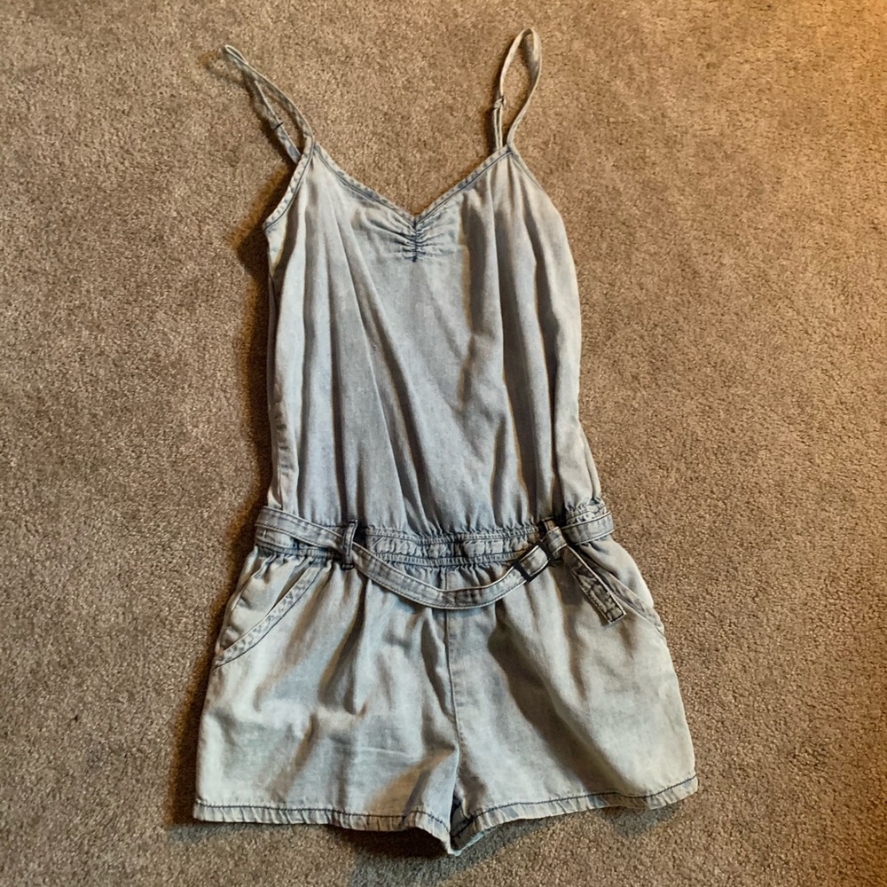 Jean shorts romper (D149)